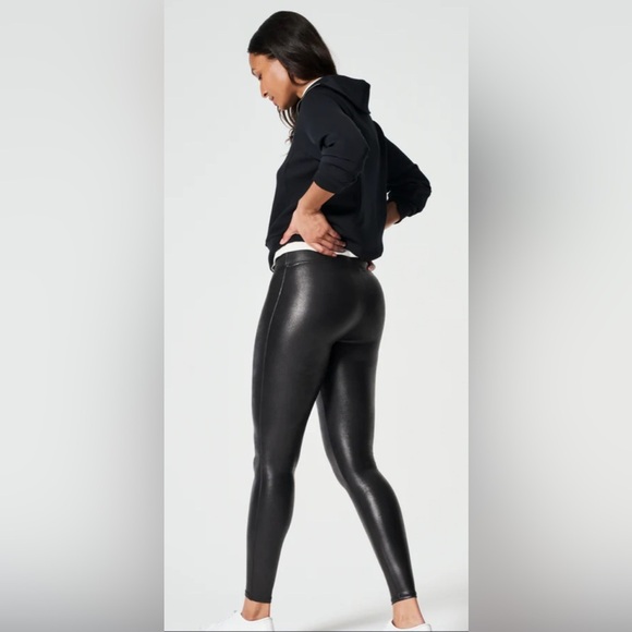 Spanx SPANXshape Faux Leather Leggings Sz S Black Compression Flattering - Picture 2 of 7